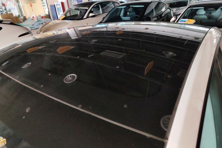 Used Tesla Model Y 2025 Long-Range All-Wheel-Drive Version