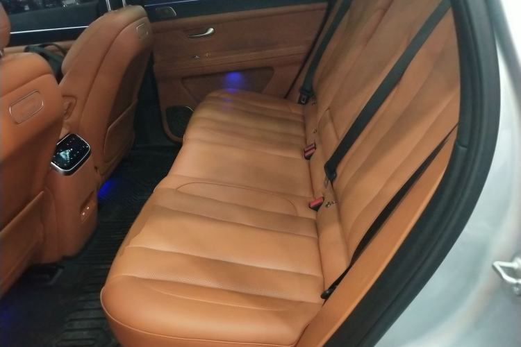 Used Hima AITO M7 2024 1.5T Intelligent Driving All-Wheel Drive Pro Version 5 Seats Ternary Lithium Battery
