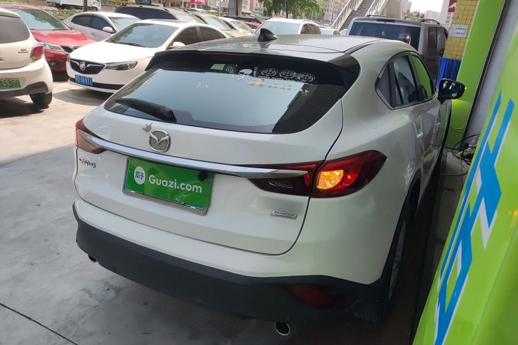 Used Mazda CX-4 2018 2.0L Automatic Two-Wheel Drive Blue Sky Dynamic Version China VI Standard
