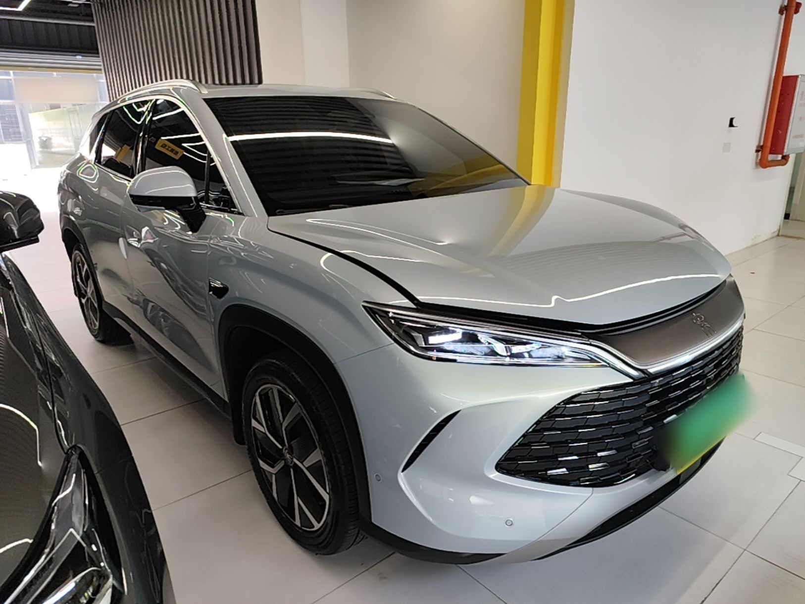 BYD Song L DM-i 2026 Model 200KM Superior Version — снимка 3