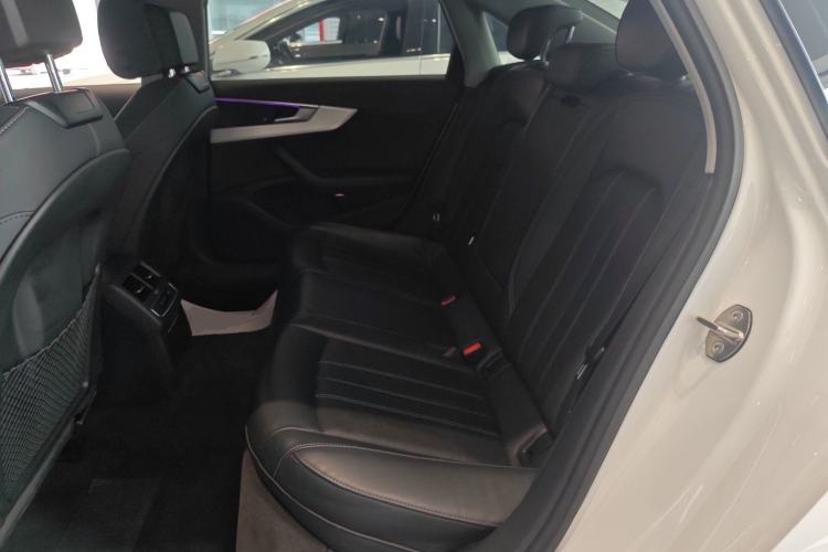 Used Audi A4L 2020 40 TFSI quattro Luxury Dynamic Model