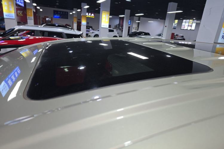 Used Buick GL8 2020 ES Land Cruiser 653T Luxury Model Roof