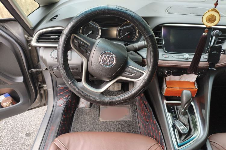 Used Buick GL6 2019 18T 6-Seater Connected Luxury Version China VI Standard
