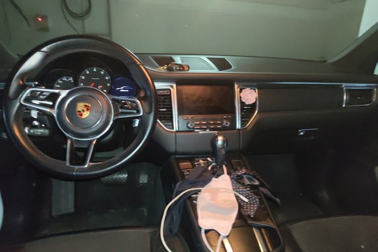 Used Porsche Macan 2017 Macan 2.0T
