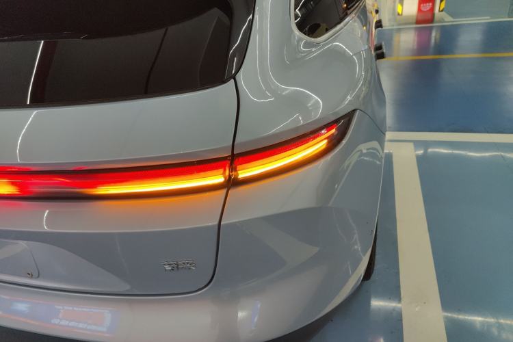 Used Nio ET5T 2024 75kWh Touring Right Rear Taillight