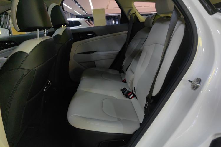 Used Kia Sportage (Chinese Domestic Model) 2025 1.5T Two-Wheel Drive Prestige Smart Enjoyment Version