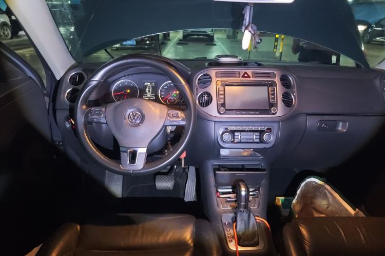 Used Volkswagen Tiguan 2012 1.8TSI Automatic Two-Wheel Drive Urban Edition Steering Wheel