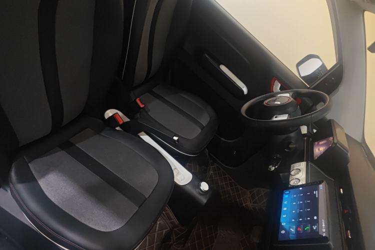 Used Wuling Hongguang MINIEV 2022 GAMEBOY 300km Enthusiast Model with Lithium Iron Phosphate Right Front Seat