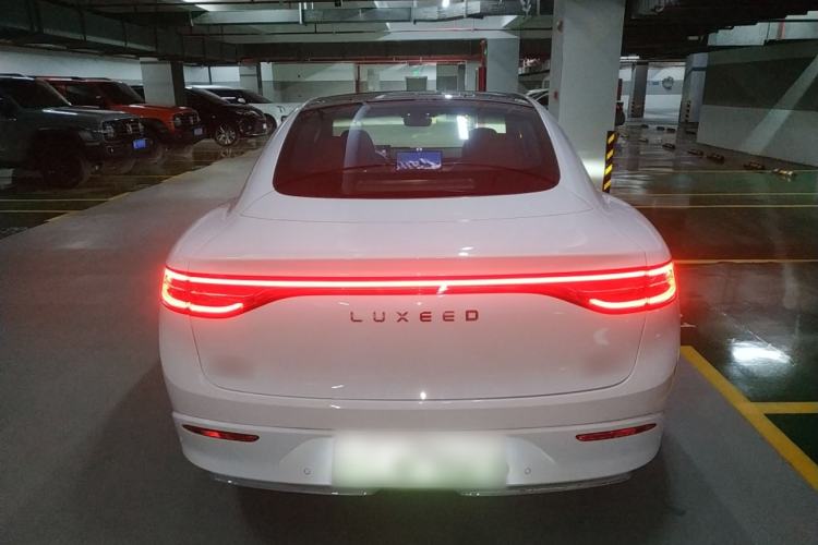 Used Hima Luxeed S7 2024 Pro Rear-Drive Long-Range Version Rear