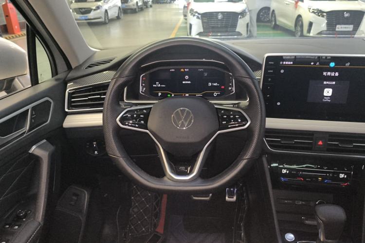 Used Volkswagen Tiguan L 2023 330TSI Automatic Two-Wheel Drive R-Line Enjoyment Edition