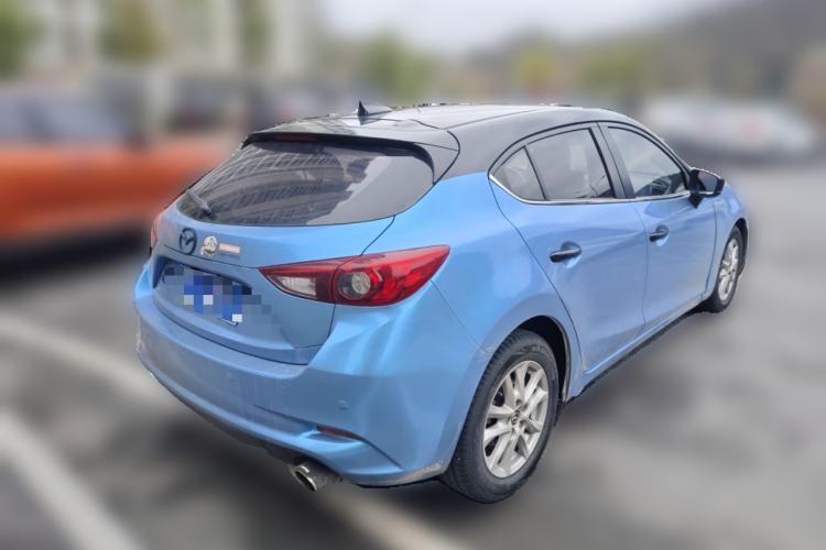Used Mazda Mazda 3 Axela 2017 Hatchback 1.5L Automatic Comfort Model Emission Standard China V