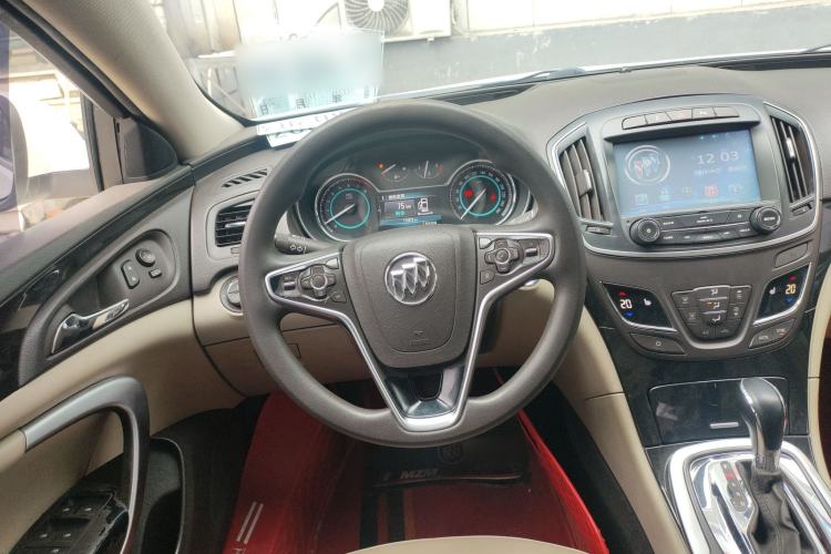 Used Buick Regal 2015 2.0L Elite Fashion Edition Steering Wheel