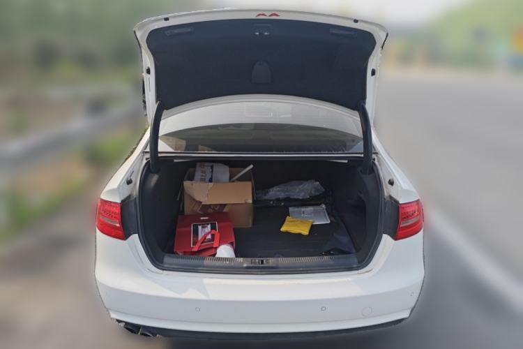 Used Audi A4L 2016 35 TFSI Collector's Edition Automatic Standard Model Trunk