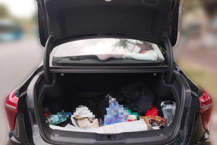 Used Hongqi H5 2025 1.5T DCT Qiyun 500 000th Unit Commemorative Edition Trunk