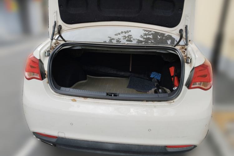 Used Roewe 550 2014 550S 1.8L Manual Smart Selection Model