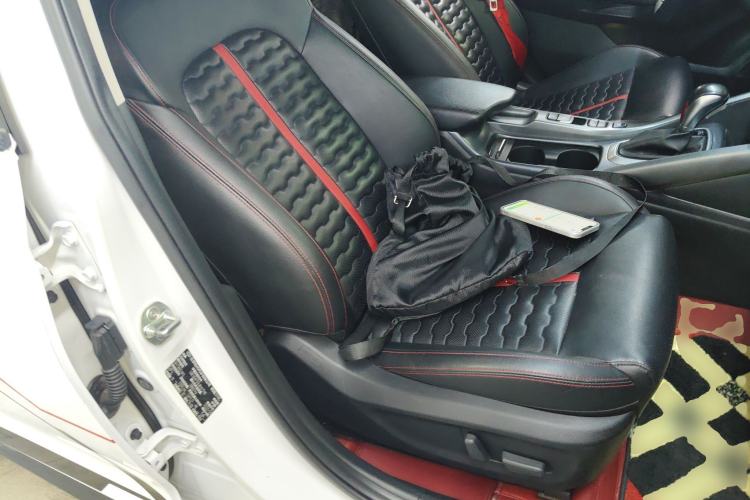 Used Hyundai Lafesta 2019 280TGDi Sport Edition China VI Right Front Seat