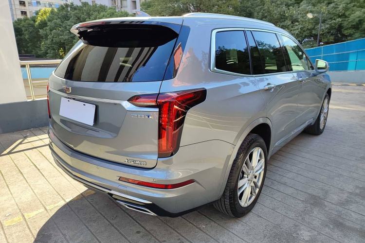 Used Cadillac XT6 2022 2.0T Six-Seater Four-Wheel Drive Luxury Version
