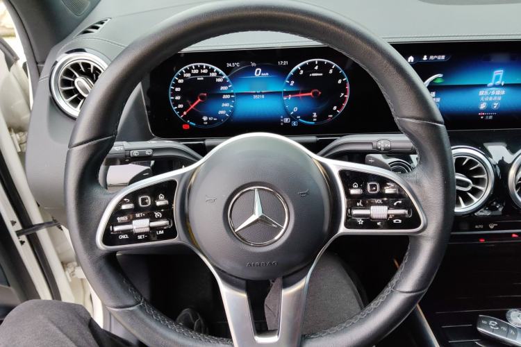 Used Mercedes-Benz GLA 2020 GLA 200
