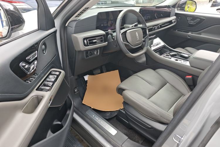 Used Lincoln Aviator 2024 3.0T V6 All-Wheel-Drive Luxury Edition Six Seats
