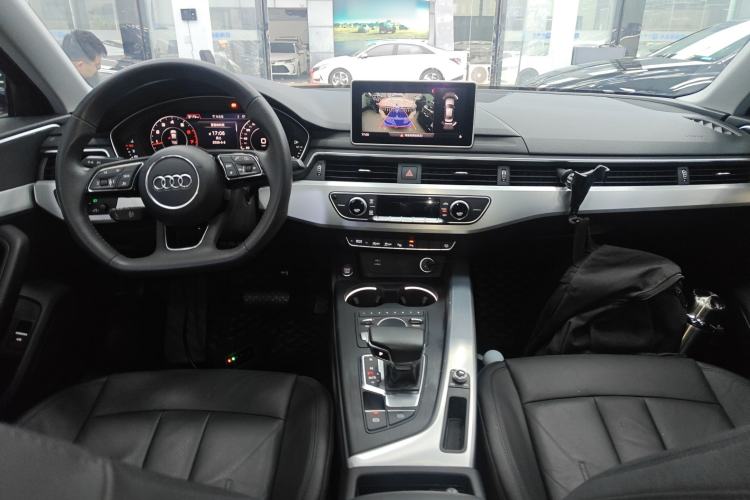 Used Audi A4L 2019 40 TFSI Fashion Edition China VI Emission Standard
