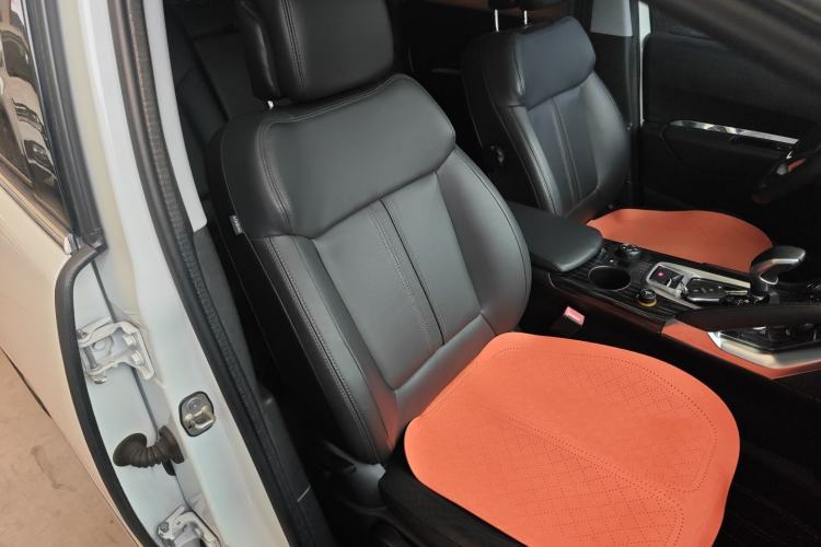 Used Peugeot 3008 2013 1.6THP Automatic Prestige Edition Right Front Seat