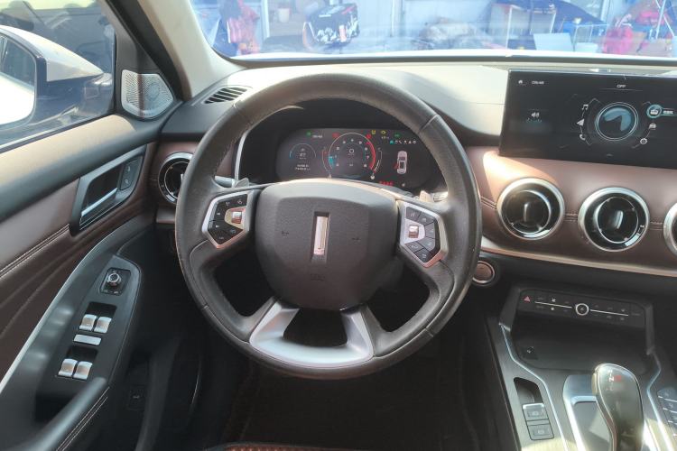 Used Wey VV6 2020 2.0T Four-Wheel Drive Zhiyu+ Steering Wheel