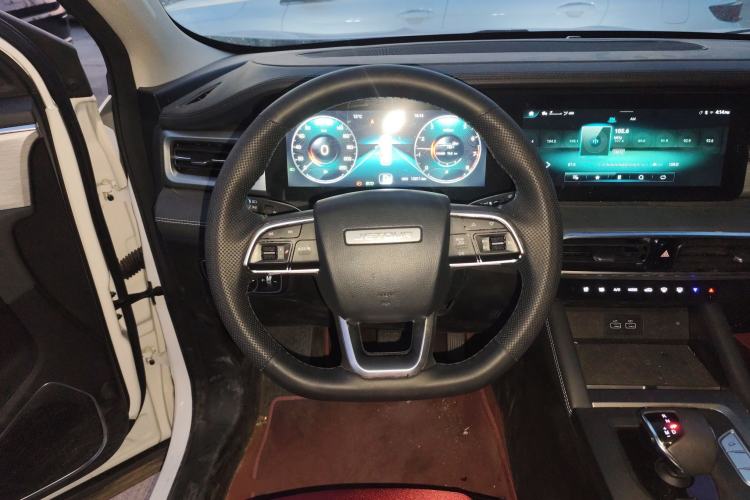 Used JETOUR X90 PLUS 2023 1.6TD DCT Flat-Platform + 5 Seats
