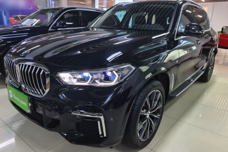 Used BMW X5 2022 Restyled xDrive 30Li Luxury Version M Sport Package