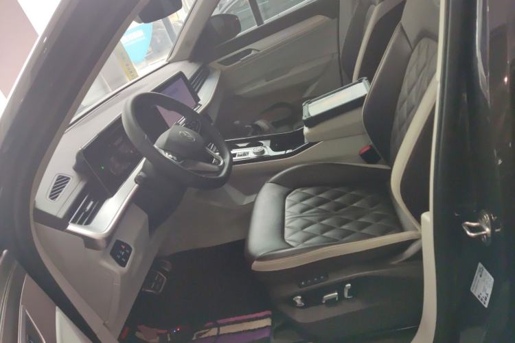 Used Volkswagen Tavendor 2023 380TSI Four-Wheel Drive R-Line Cruise Edition