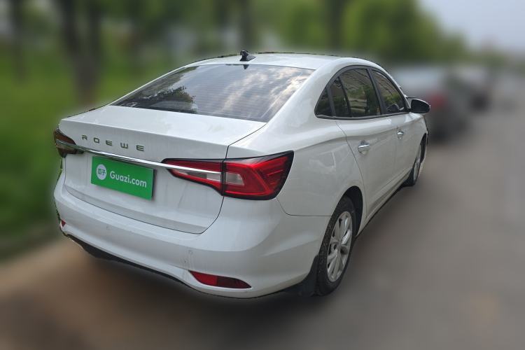 Used Roewe i5 2021 1.5L CVT Platinum Edition
