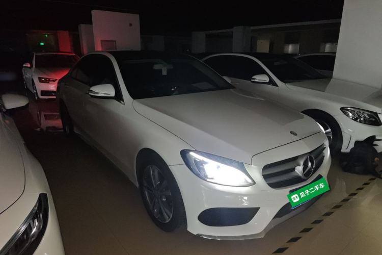 Used Mercedes-Benz C-Class 2016 C 200 L Sport Edition Front Right 45 Deg