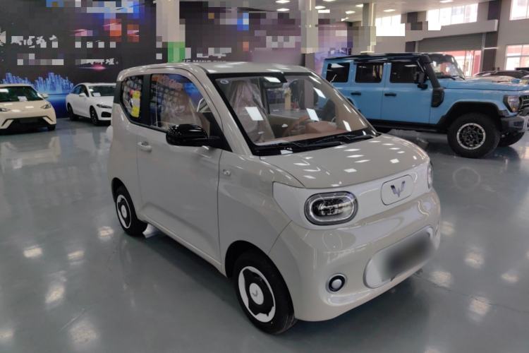 Used Wuling Hongguang MINIEV 2024 3rd Generation 215km Youth Edition
