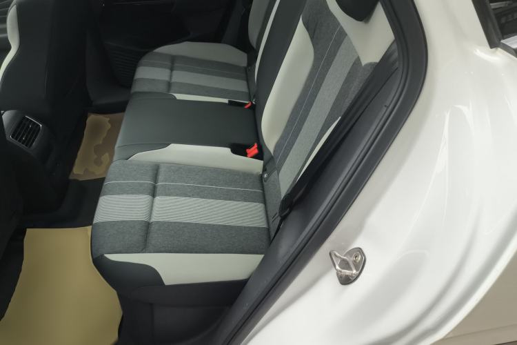 Used Volkswagen ID.4 CROZZ 2022 Standard Range PURE Edition Left Rear Seat