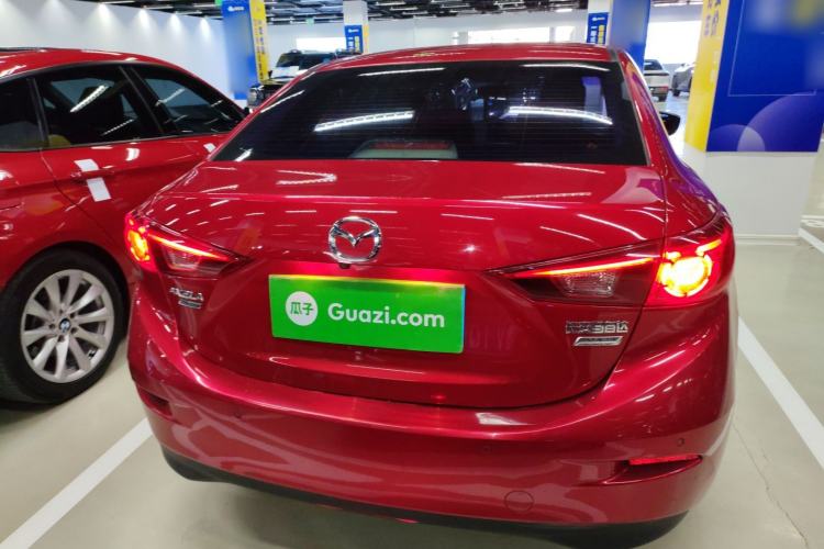 Used Mazda Mazda 3 Axela 2017 Sedan 1.5L Automatic Luxury Model China VI Standard