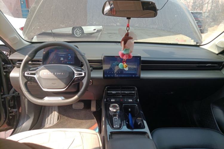 Used Wuling Xingguang 2024 Co-creation Edition 150 Standard Model