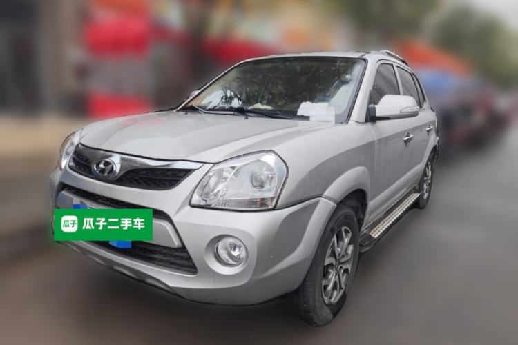 Used Hyundai Tucson 2013 2.0L Manual Two-Wheel Drive Fashion Edition