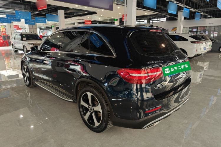 Used Mercedes-Benz GLC 2019 Facelift GLC 260 L 4MATIC Luxury Model Rear Left 45 Deg