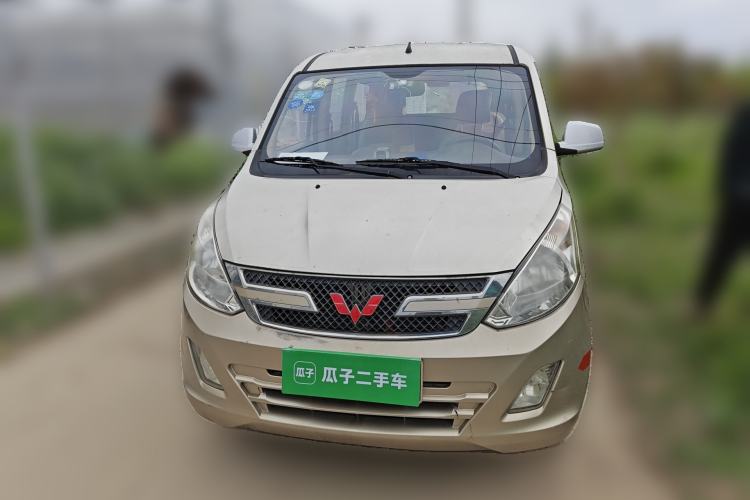 Used Wuling Rongguang V 2016 1.5L Standard Version
