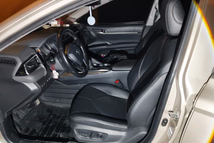 Used Toyota Camry 2019 2.0G Luxury Edition China VI Standard
