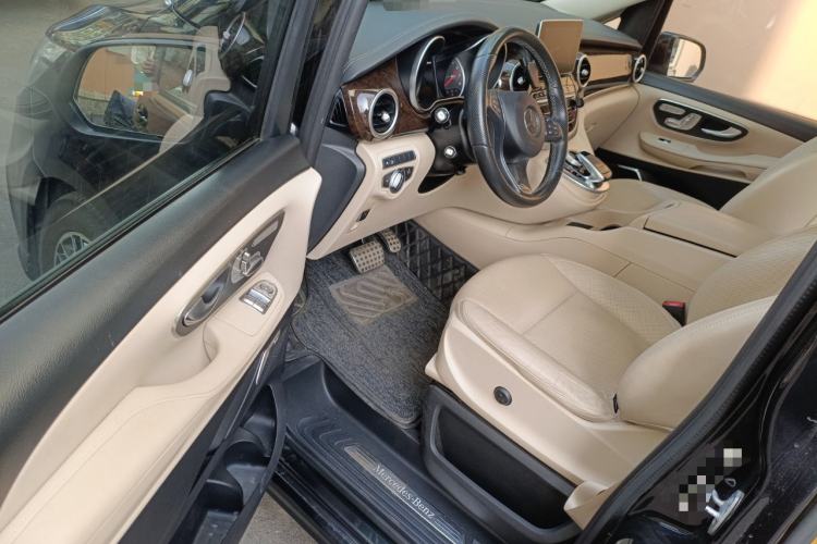 Used Mercedes-Benz V-Class 2018 V 260 L Prestige Extended Version China VI