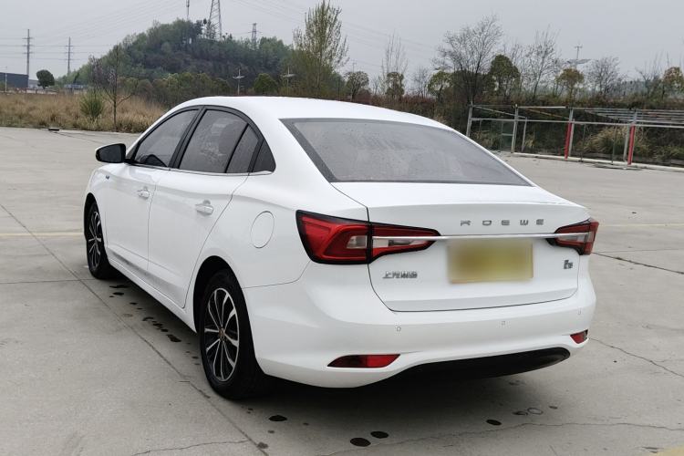 Used Roewe i5 2020 1.5L Manual 4G Connect Leehao Flagship Edition Exterior 9