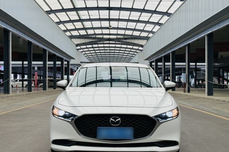 Used Mazda 3 Axela 2023 2.0L Automatic Zhiqing Edition Exterior 3