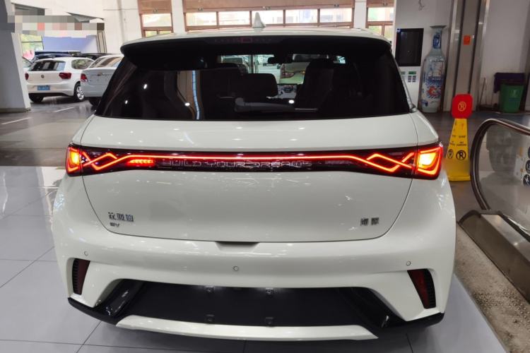 Used BYD Dolphin 2024 Honor Edition 420km Fashion Version
