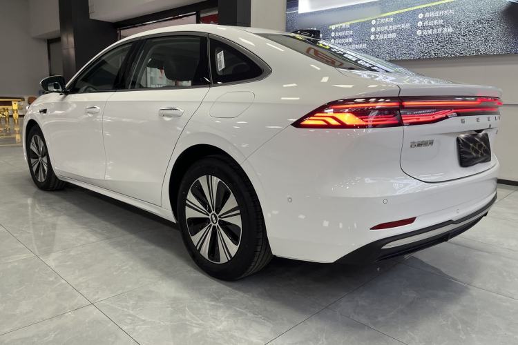 Used Geely Galaxy Galaxy A7 2025 Model EM-i 150km Exploration+ Edition
