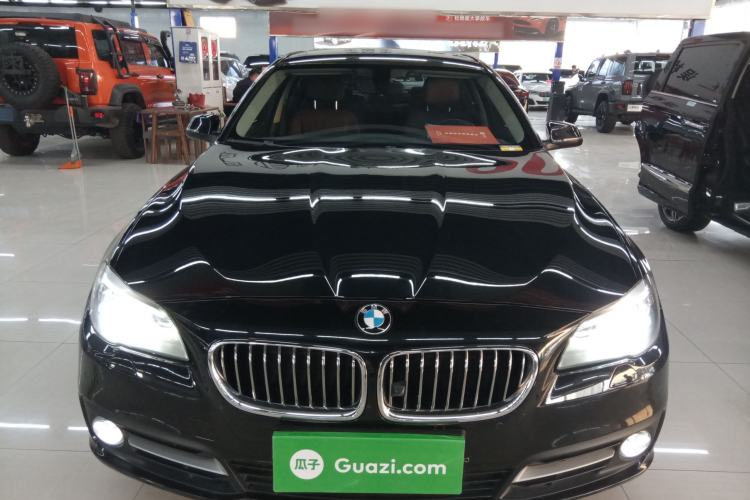 Used BMW 5 Series 2017 525Li Leading Model
