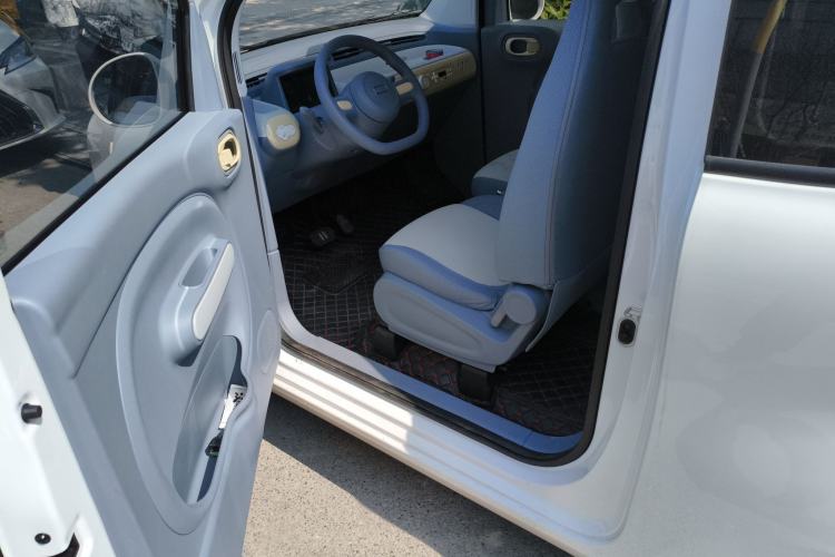 Used Bestune Pony 2025 222km Lightning Horse
