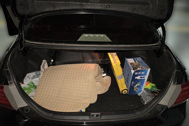 Used Toyota Camry 2011 240G Classic Anniversary Edition Trunk