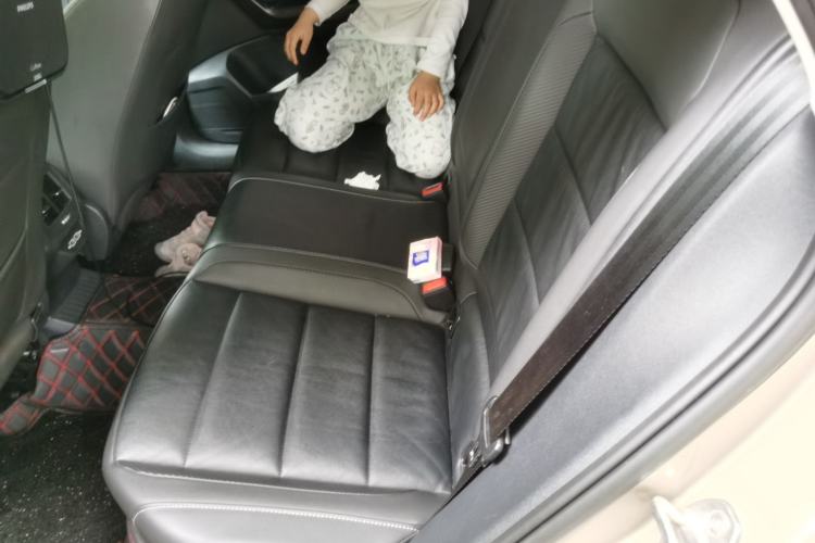 Used Volkswagen T-ROC 2020 280TSI DSG Two-Wheel Drive Comfort Version