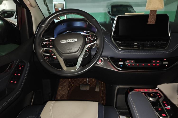 Used SAIC MAXUS G20 2020 2.0T Gasoline Automatic ZhiZun Edition