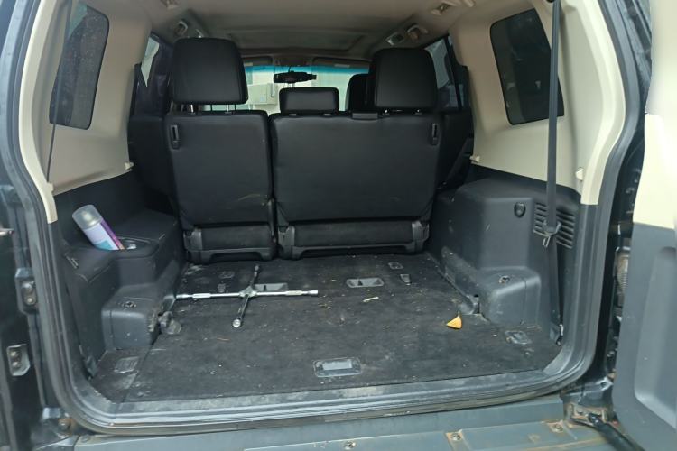 Used Mitsubishi Pajero 2015 3.0L Automatic Luxury Version China IV Standard